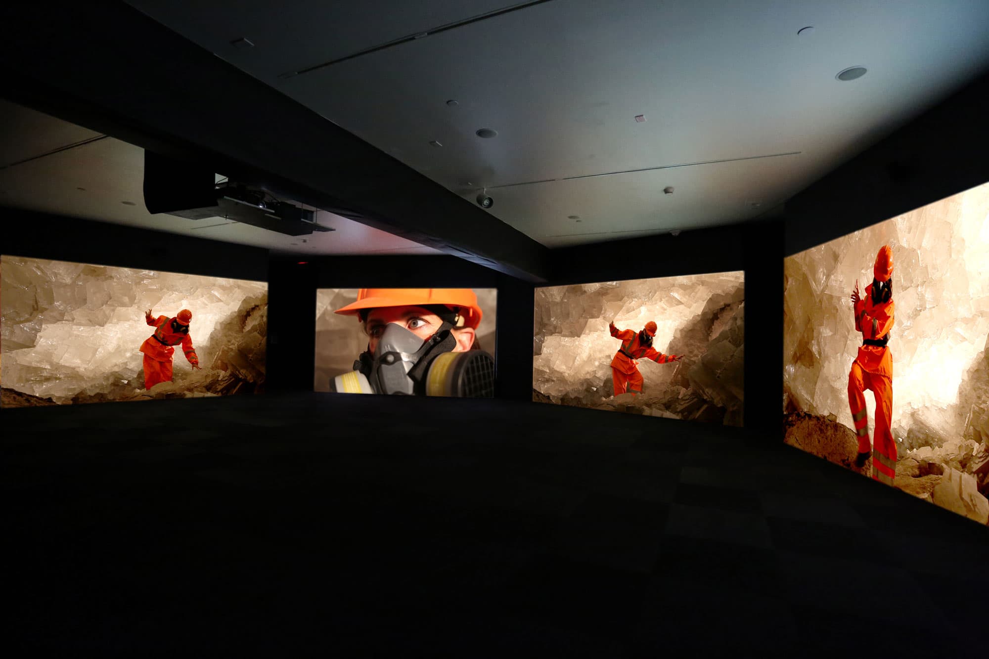 Can’t-Find-My-Way-Home-installation-view-at-Blaffer-Art-Museum–(1)