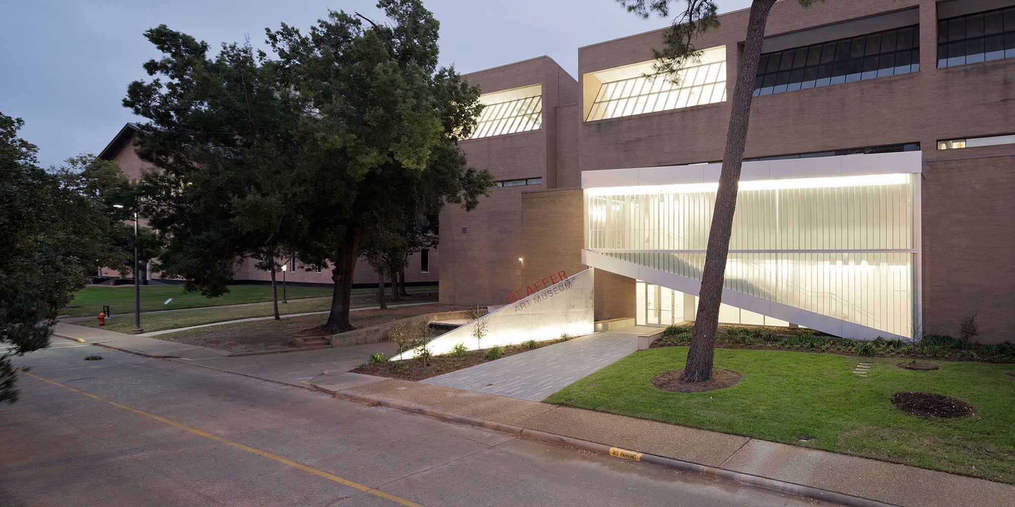 Blaffer Art Museum Front Exterior